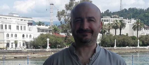 Англиа инхо ҳџьынџьуаҩ Аиҭур Жьиба Англиа инхо ҳџьынџьуаҩ Аиҭур Жьиба - Sputnik Аҧсны