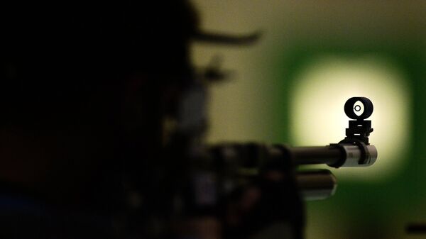 Соревнования по пулевой стрельбе из пневматической винтовки на ЕИ-2015 в Баку - Sputnik Абхазия