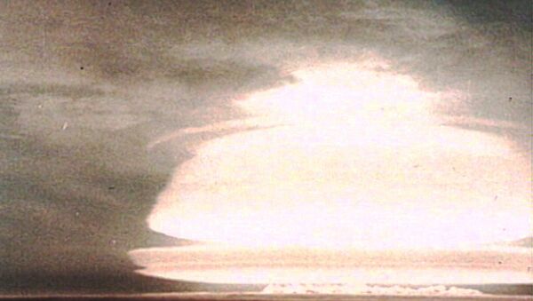 Испытание первой советской водородной бомбы в 1953 году.  Кадры из архива - Sputnik Абхазия