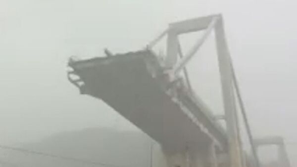 Обрушение моста в Генуе - Sputnik Абхазия
