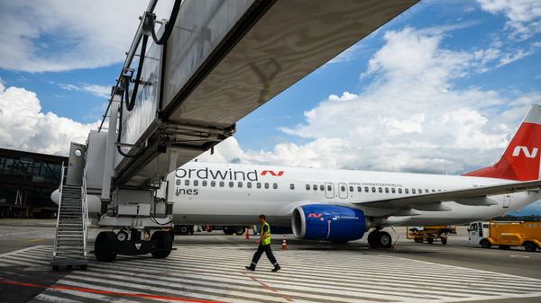 Самолет Boeing 737 - Sputnik Абхазия