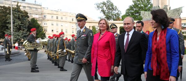 Рабочий визит президента РФ В. Путина в Австрию Рабочий визит президента РФ В. Путина в Австрию - Sputnik Абхазия