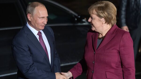 Совместная пресс-конференция Владимира Путина и Ангелы Меркель - Sputnik Абхазия
