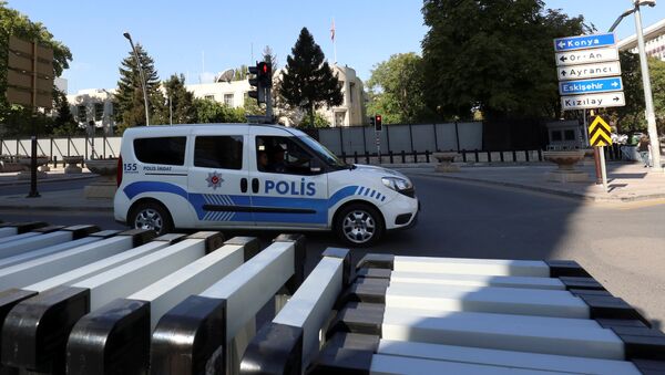 Турецкая полиция у Посольства США в Анкаре - Sputnik Абхазия