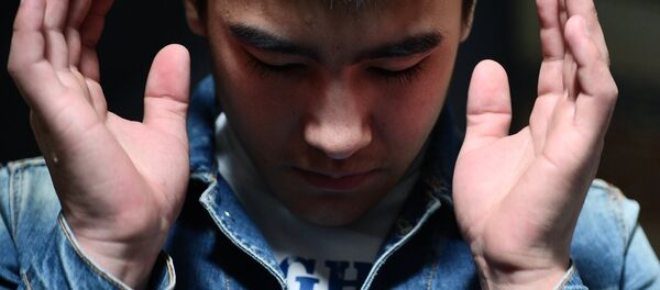 Празднование Курбан-Байрама в Москве Празднование Курбан-Байрама в Москве - Sputnik Абхазия