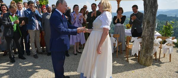 Президент РФ В. Путин посетил Австрию - Sputnik Абхазия