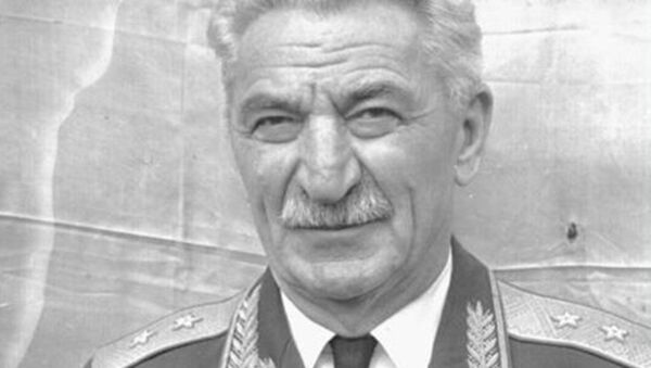 Генерал-лейтенант Хасан Лагустанович Харазия - Sputnik Абхазия