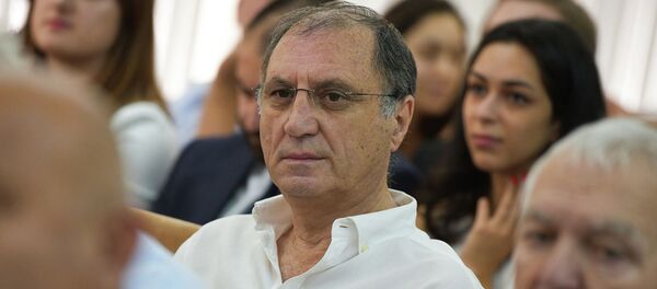 Сергей Шамба на пленарном заседании на Международной конференции 10 лет признания: итоги и перспективы в Сухуме в среду 22 августа Сергей Шамба на пленарном заседании на Международной конференции 10 лет признания: итоги и перспективы в Сухуме в среду 22 августа - Sputnik Абхазия