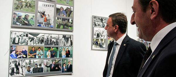 Фотовыставка семи журналистов-юбиляров открылась в ЦВЗ Абхазии - Sputnik Абхазия