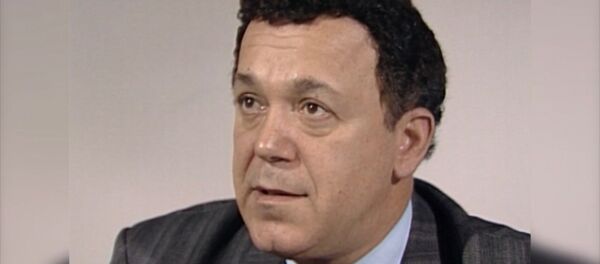 Иосиф Кобзон: не меня вела аудитория, а я пытался вести ее за собой Иосиф Кобзон: не меня вела аудитория, а я пытался вести ее за собой - Sputnik Абхазия