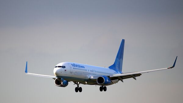 Самолет Boeing 737-800 авиакомпании Победа совершает посадку в аэропорту Внуково. - Sputnik Абхазия