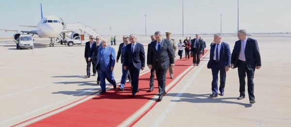 Президент Республики Абхазия Рауль Хаджимба прибыл с официальным визитом в Сирийскую Арабскую Республику Президент Республики Абхазия Рауль Хаджимба прибыл с официальным визитом в Сирийскую Арабскую Республику - Sputnik Абхазия