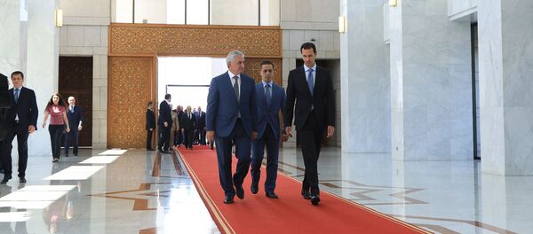 Официальная церемония встречи Президента Республики Абхазия Рауля Хаджимба в Сирийской Арабской Республике Официальная церемония встречи Президента Республики Абхазия Рауля Хаджимба в Сирийской Арабской Республике - Sputnik Аҧсны