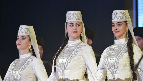 Оцените, как ингуши поют на абхазском: это очень круто - Sputnik Абхазия