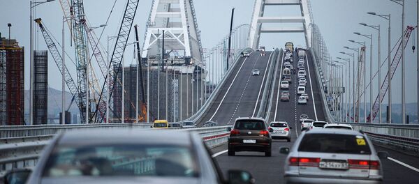 Крымский мост: рекорд трафика - Sputnik Абхазия