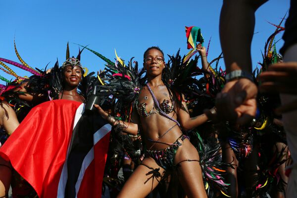 Участники Карибского ежегодного карнавала в Нью-Йорке, США - Sputnik Абхазия