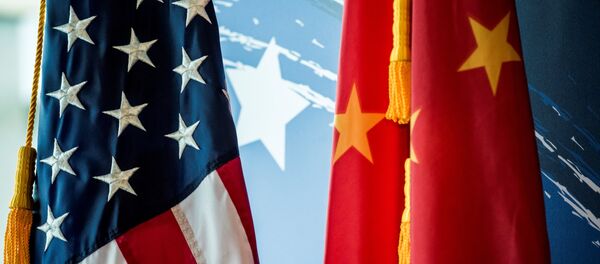 Флаги США и Китая Флаги США и Китая - Sputnik Абхазия