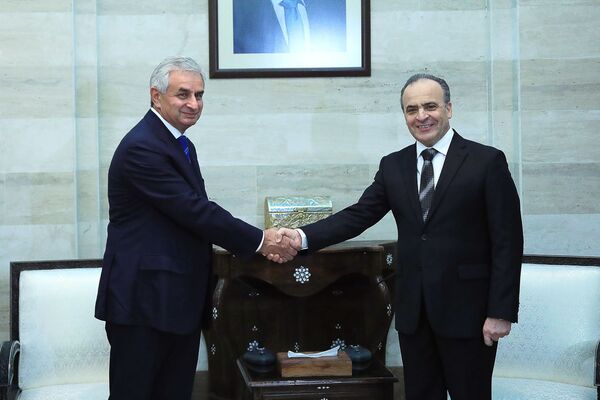 Президент Республики Абхазия Рауль Хаджимба встретился с Премьер-министром Сирии Имадом Хамисом - Sputnik Абхазия