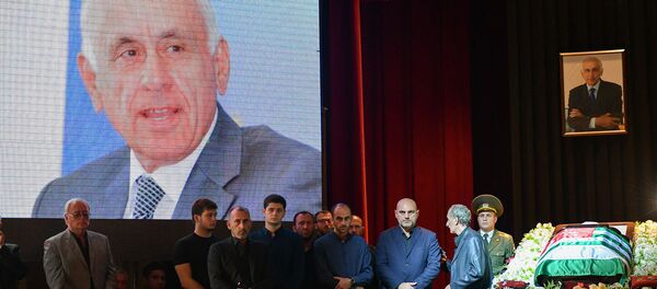 Церемония прощания с Геннадием Гагулия - Sputnik Абхазия