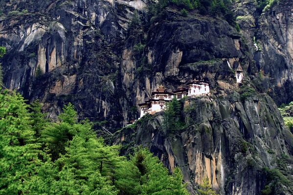 Монастырь Гнездо Тигра в Бутане - Sputnik Абхазия