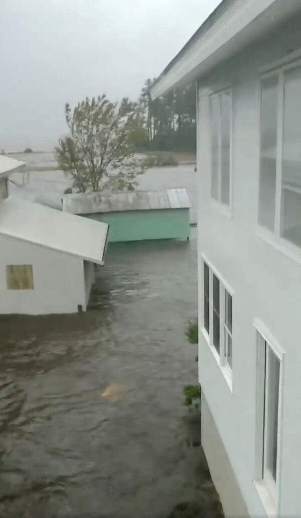 Наводнение в результате урагана Флоренс в Бельхавен, Северная Каролина, США - Sputnik Абхазия