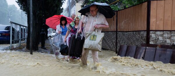 Сочи затопило из-за проливных дождей Сочи затопило из-за проливных дождей - Sputnik Абхазия