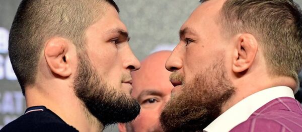 Макгрегор и Нурмагомедов провели пресс-конференцию в Нью-Йорке - Sputnik Абхазия