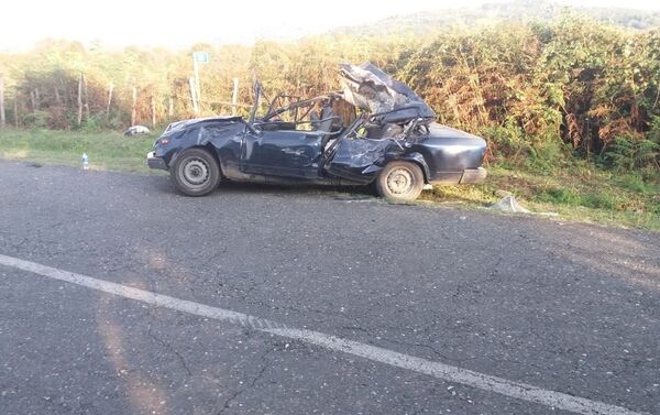 Авария на автодороге Очамчыра-Ткуарчал в селе Гуп, 23 сентября - Sputnik Абхазия