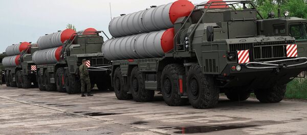 Подготовка боевой техники к участию в параде Победы в Калининграде Подготовка боевой техники к участию в параде Победы в Калининграде - Sputnik Абхазия