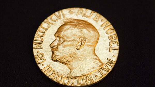 Медаль, вручаемая лауреату Нобелевской премии - Sputnik Аҧсны