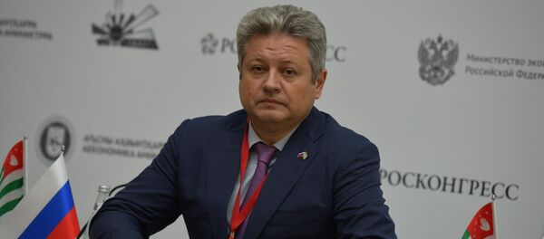 Владимир Гасяк на IX Абхазо-российском деловом форуме в Сухуме Владимир Гасяк на IX Абхазо-российском деловом форуме в Сухуме - Sputnik Абхазия