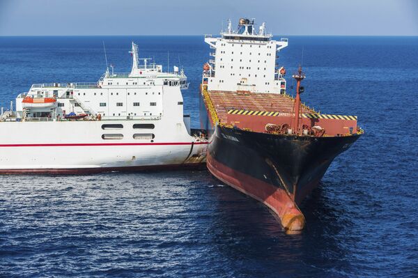 Столкнувшиеся тунисский и кипрский корабль в водах Средиземного моря у Корсики - Sputnik Абхазия