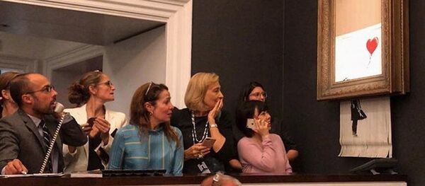 Самоликвидация картины Бэнкси Самоликвидация картины Бэнкси - Sputnik Абхазия