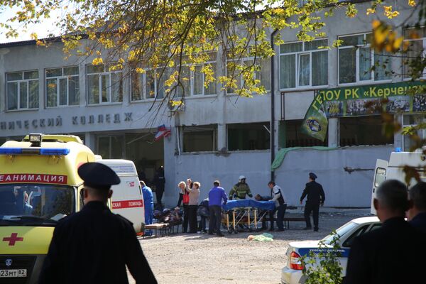 Нападение на керченский колледж - Sputnik Абхазия