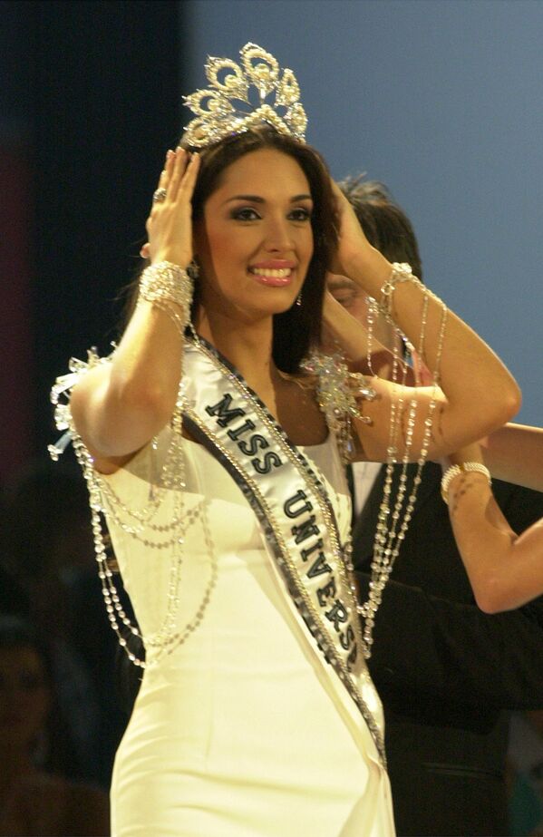 Мисс Вселенная-2003 Амелия Вега, Доминиканская Республика - Sputnik Абхазия
