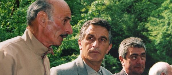 Заур Чичба с Владиславом Ардзинба - Sputnik Абхазия