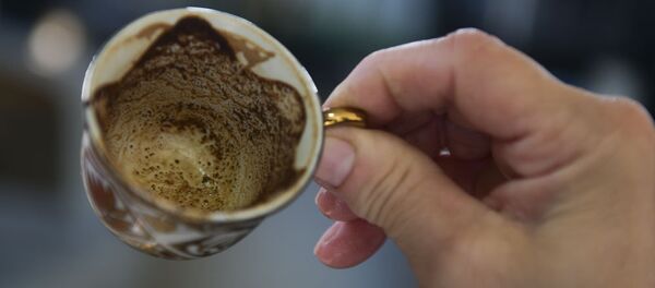Гадание на кофейной гуще Гадание на кофейной гуще - Sputnik Абхазия