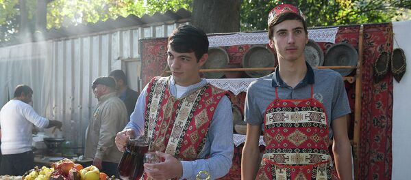 Армянский праздник Амшен в селе Махадыр. 1 ноября 2018. Армянский праздник Амшен в селе Махадыр. 1 ноября 2018. - Sputnik Абхазия