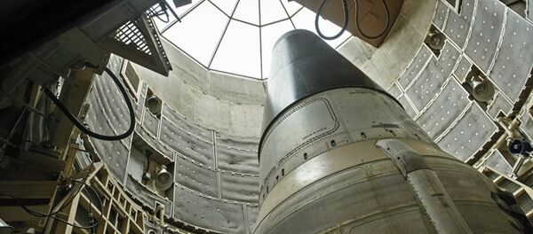 Американская баллистическая ракета с ядерным зарядом Американская баллистическая ракета с ядерным зарядом - Sputnik Абхазия