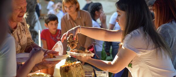 Фестиваль дружбы народов. Арт-маркет Фестиваль дружбы народов. Арт-маркет - Sputnik Абхазия