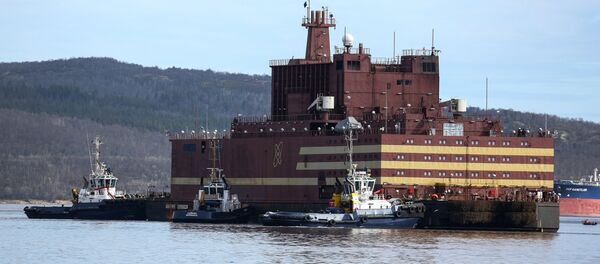 Встреча плавучего атомного энергоблока Академик Ломоносов в Мурманске Встреча плавучего атомного энергоблока Академик Ломоносов в Мурманске - Sputnik Абхазия