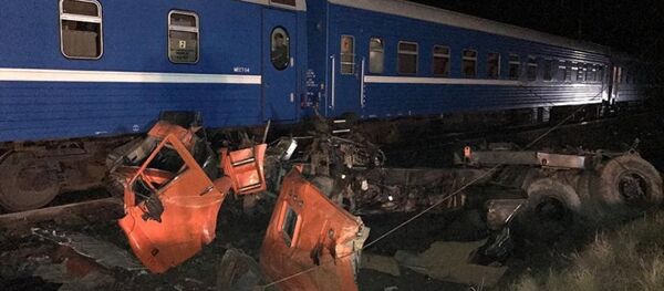 На месте ДТП с участием поезда На месте ДТП с участием поезда - Sputnik Абхазия