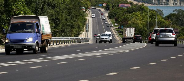 Участок автомобильной дороги Джубга - Сочи Участок автомобильной дороги Джубга - Сочи - Sputnik Абхазия