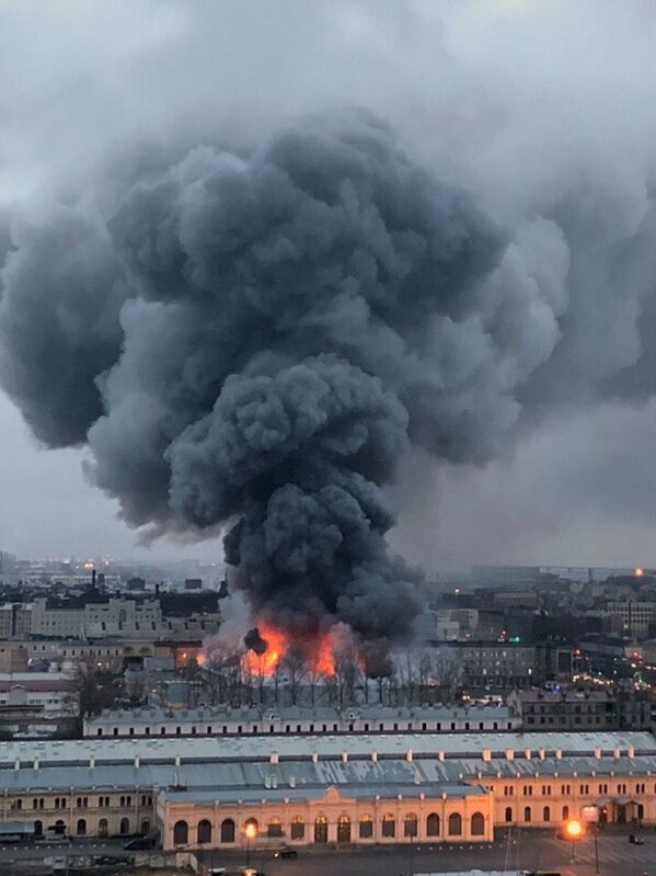 Пожар в гипермаркете Лента в Санкт-Петербурге. 10 ноября 2018 - Sputnik Абхазия