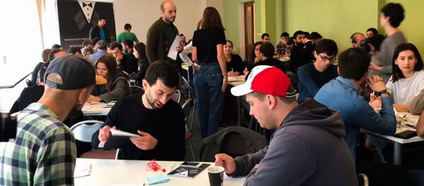 Восьмой чемпионат Абхазии по интеллектуальным играм Восьмой чемпионат Абхазии по интеллектуальным играм - Sputnik Абхазия