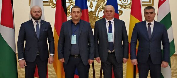 Наблюдатели от Абхазии на выборах в ЛНР Наблюдатели от Абхазии на выборах в ЛНР - Sputnik Абхазия