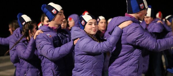 Абхазские школьники отправились в Артек Абхазские школьники отправились в Артек - Sputnik Абхазия