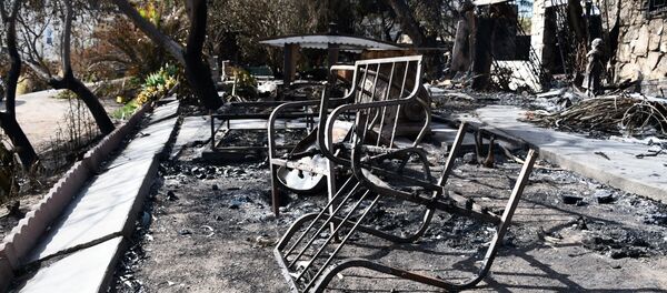 Последствия лесных пожаров в Калифорнии Последствия лесных пожаров в Калифорнии - Sputnik Абхазия