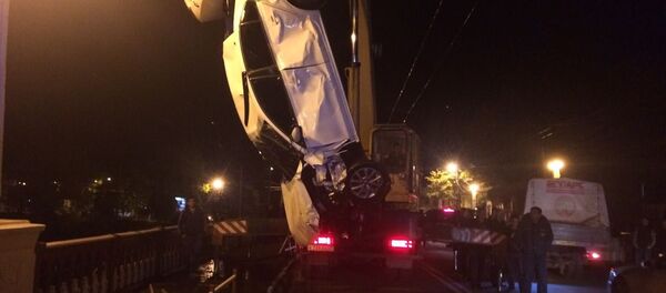 ДПТ на Красном мосту в Сухуме ДПТ на Красном мосту в Сухуме - Sputnik Аҧсны