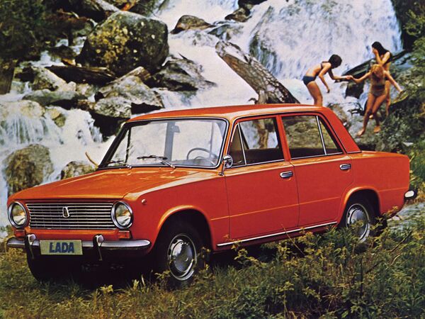 Реклама советского автомобиля Lada 1200 - Sputnik Абхазия